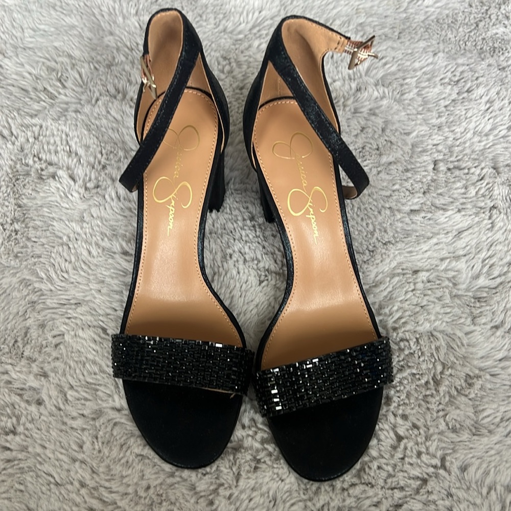 Jessica Simpson Heels - Picture 2 of 6